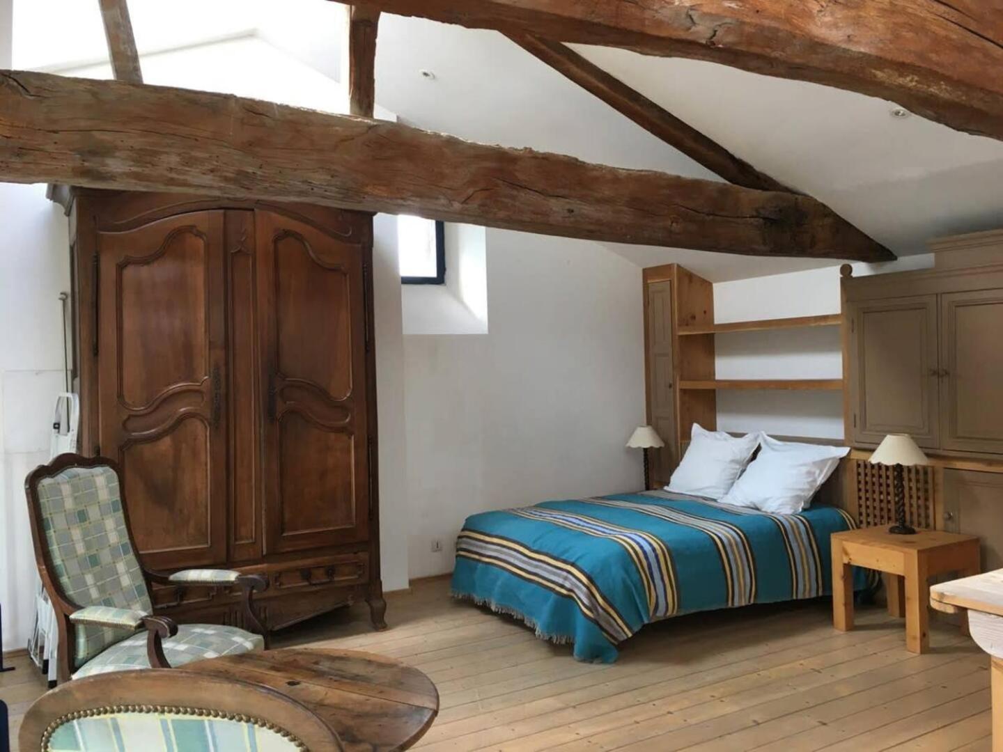 Lumineuse Et Spacieuse Maison Style Loft Saint-Amour-Bellevue ภายนอก รูปภาพ