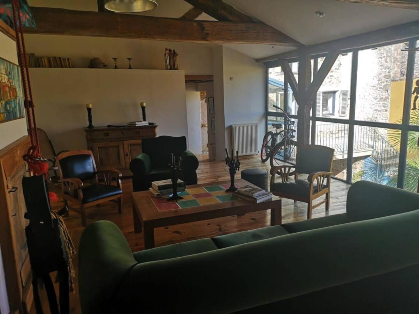 Lumineuse Et Spacieuse Maison Style Loft Saint-Amour-Bellevue ภายนอก รูปภาพ
